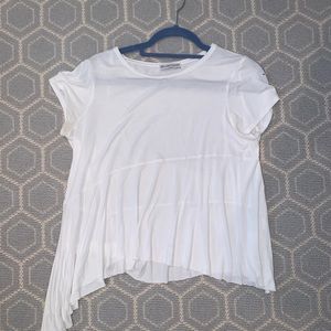 ZARA asymmetrical hem tee!